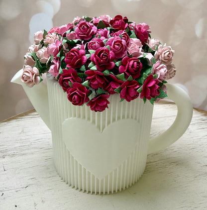 Charming Heart Watering Can Decoration - Versatile Accent for Any Space