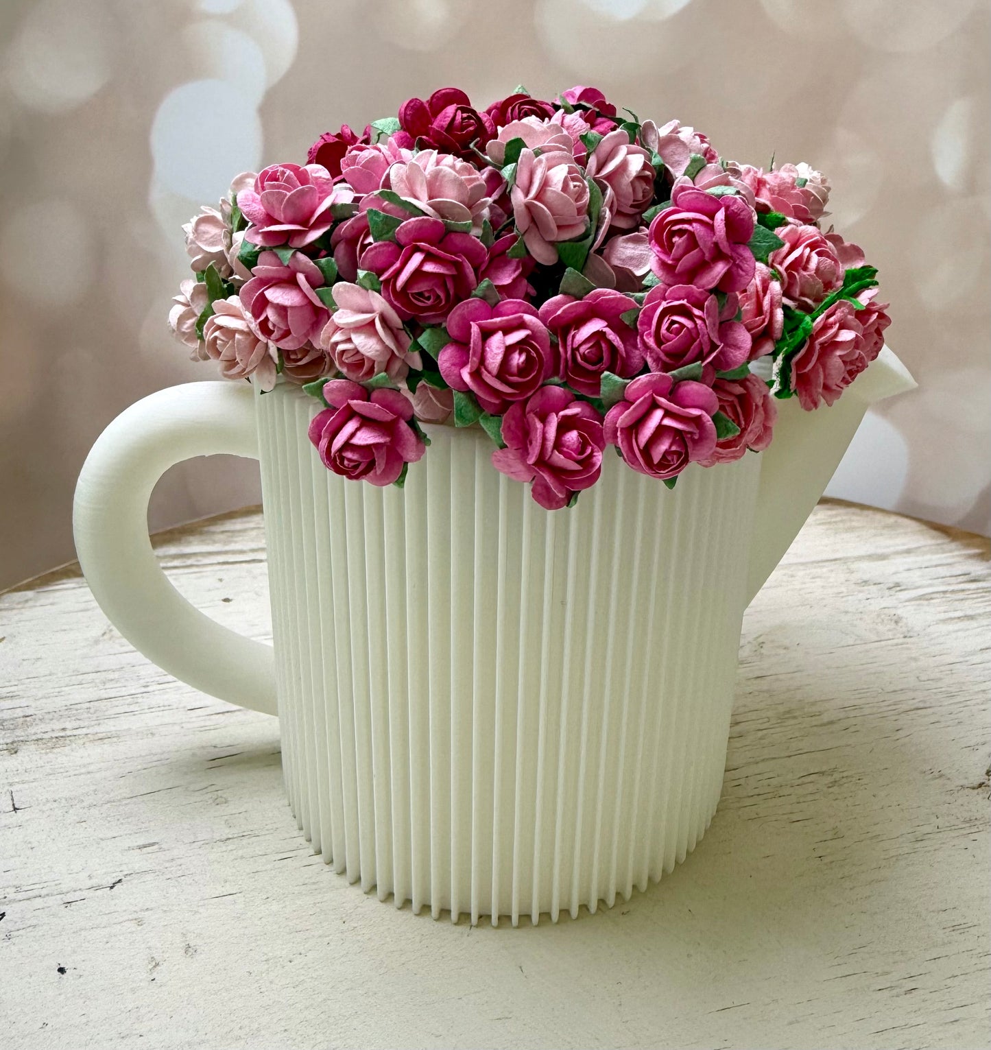 Charming Heart Watering Can Decoration - Versatile Accent for Any Space